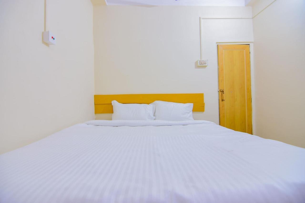 Spot On 30735 Dreamland Guest House Dispur Esterno foto