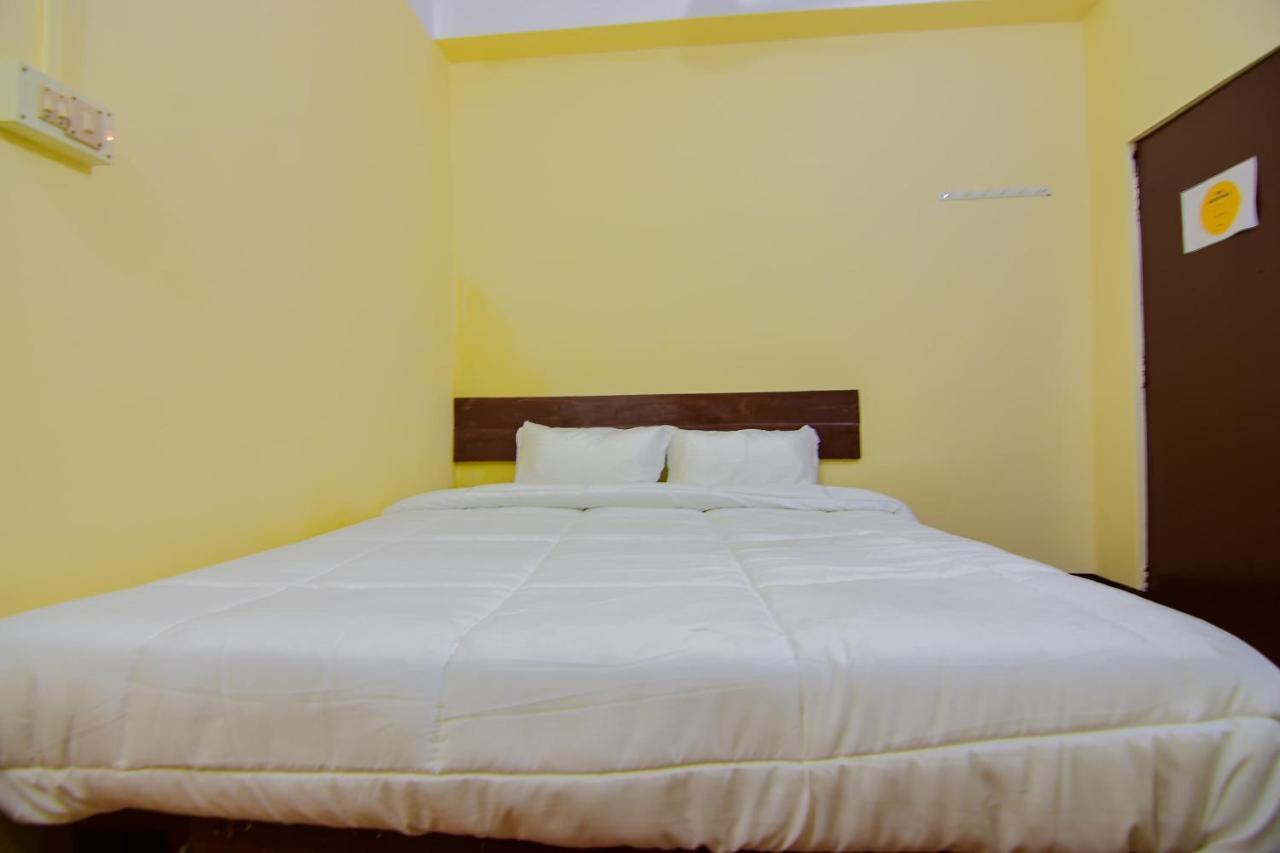 Spot On 30735 Dreamland Guest House Dispur Esterno foto