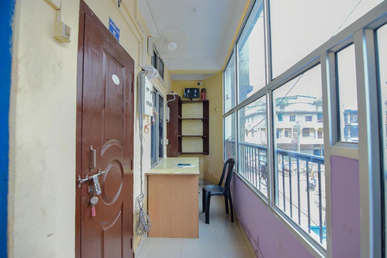 Spot On 30735 Dreamland Guest House Dispur Esterno foto
