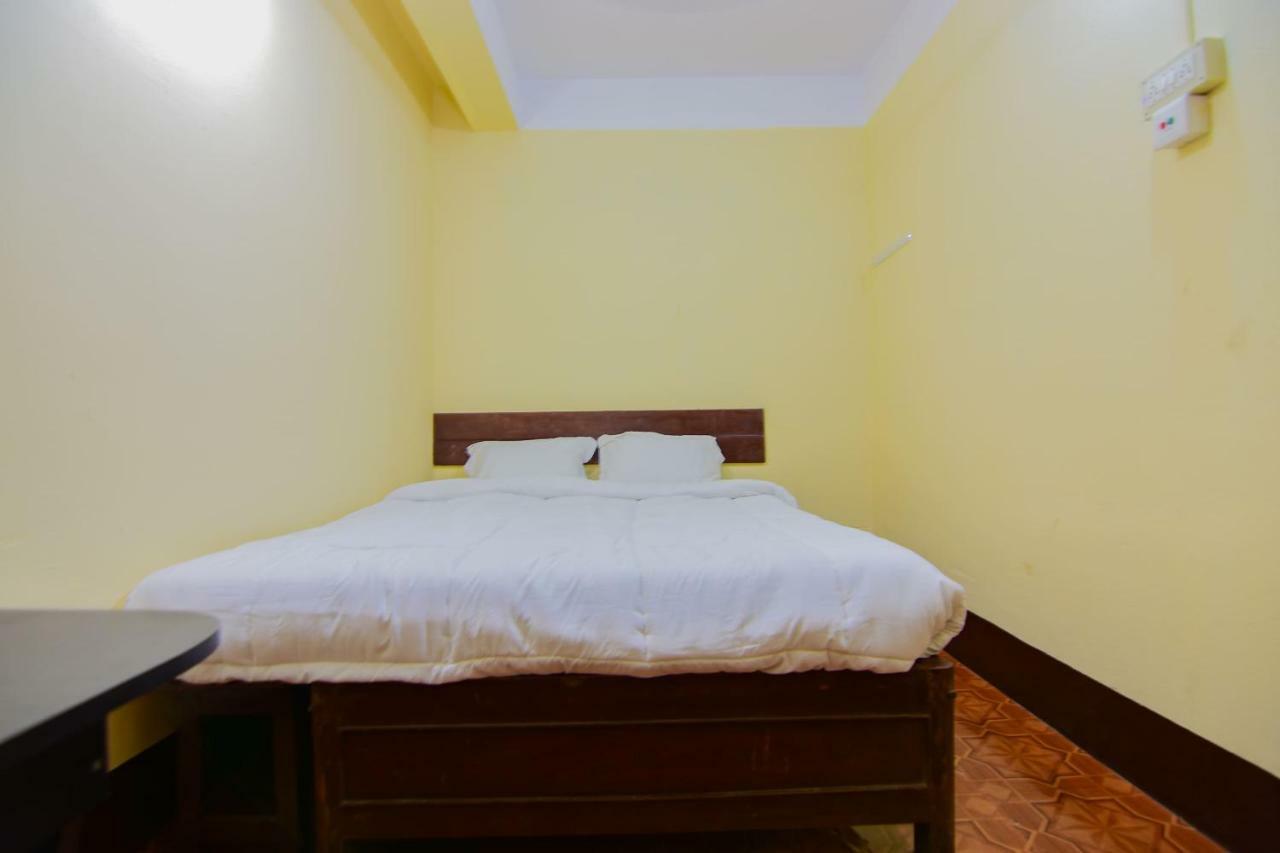 Spot On 30735 Dreamland Guest House Dispur Esterno foto