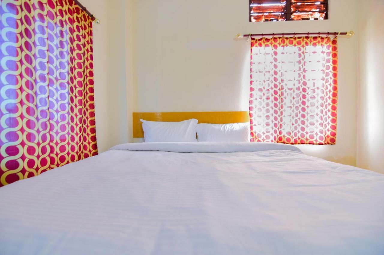 Spot On 30735 Dreamland Guest House Dispur Camera foto